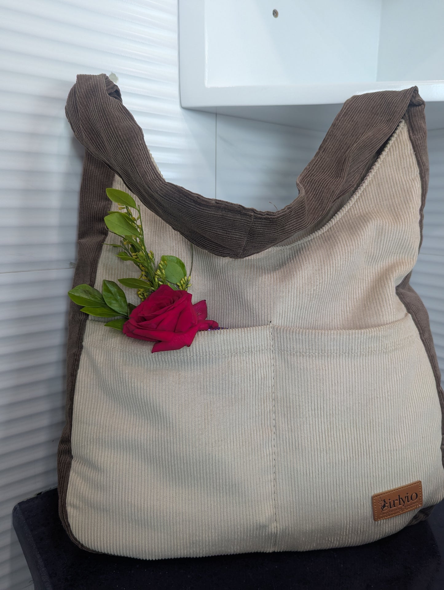 Hobo Shoulder Bag
